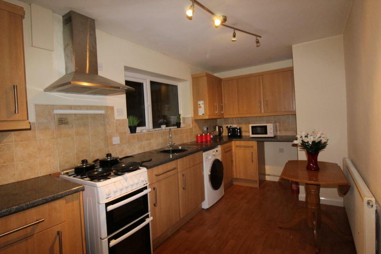Holiday home Cowsley House
